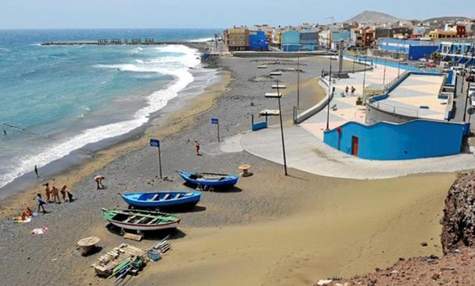 Apartment & Beach - Airport El Burrero Zewnętrze zdjęcie